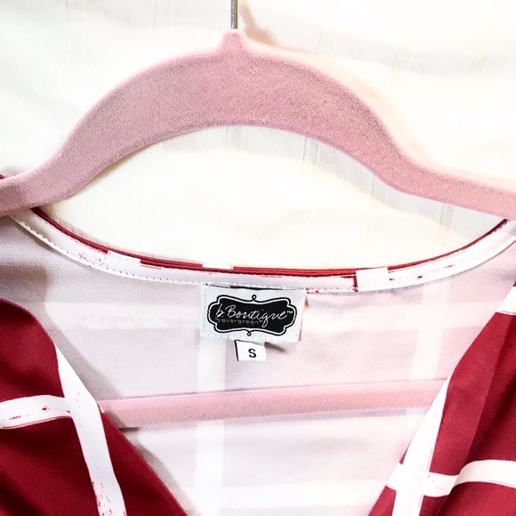 Red Wrap Dress, Small, EUC,🌟 - Picture 7 of 7